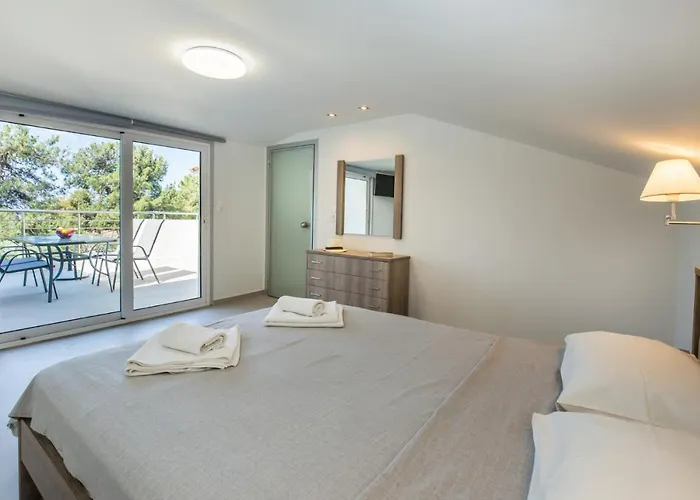 Haus Sofi Hotel Pefkari