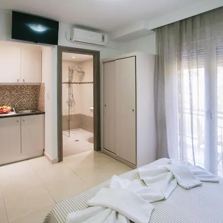 Otel Haus Sofi Pefkari