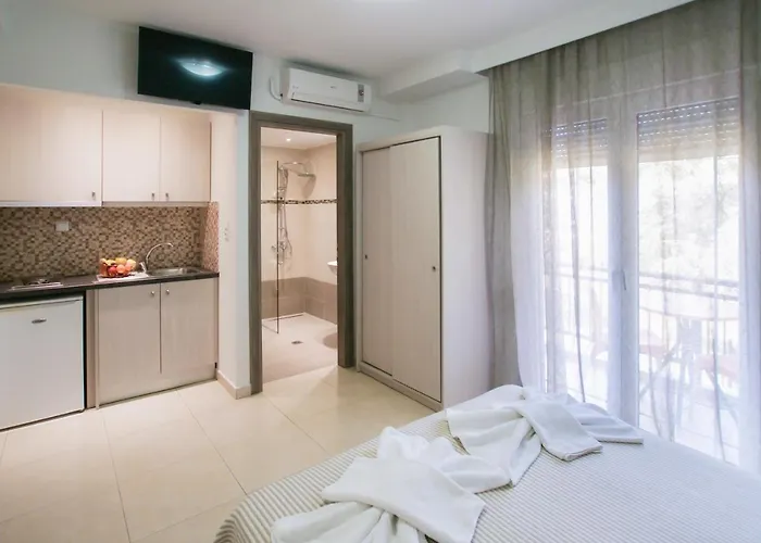 Hotell Haus Sofi Pefkari